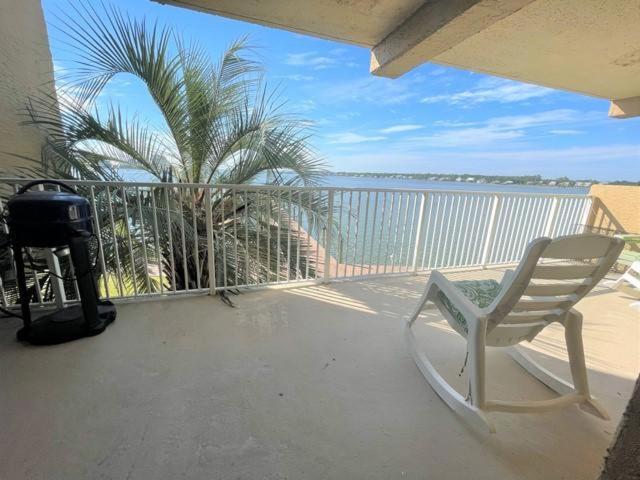 Compass Point 103 Villa กัลฟ์ชอร์ส ภายนอก รูปภาพ